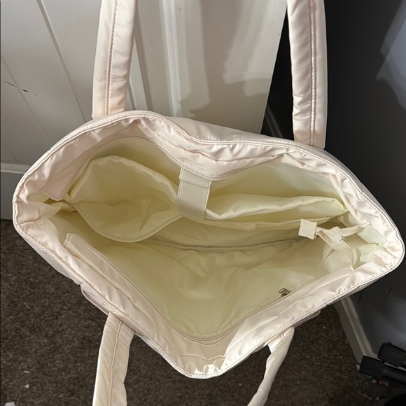 Quilted Tote Bag - Picture 2 of 3